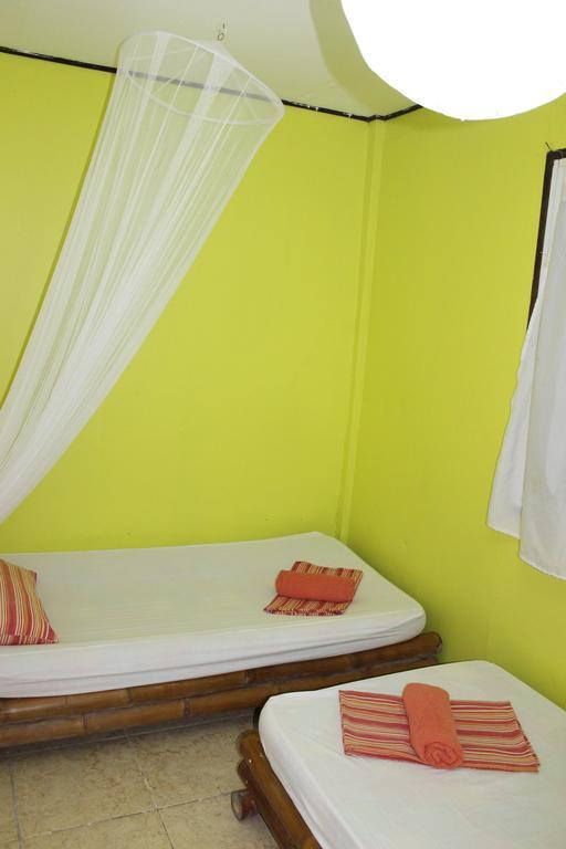 Surfers Home Boracay Balabag  Екстериор снимка
