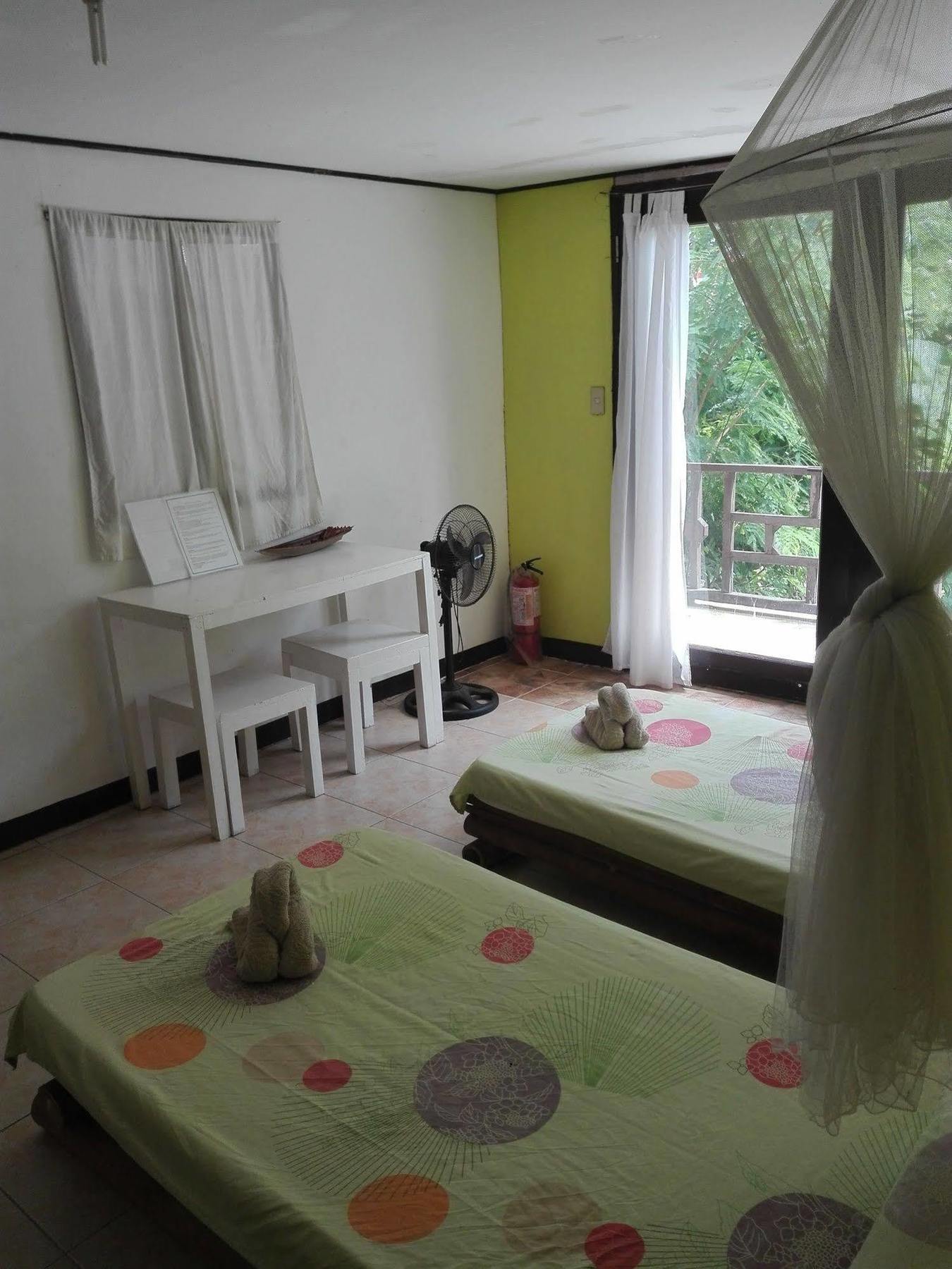 Surfers Home Boracay Balabag  Екстериор снимка